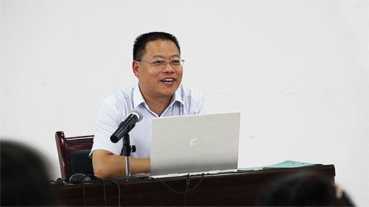 一帆機械邀請公司法律顧問薛律師 一帆機械邀請公司法律顧問薛律師